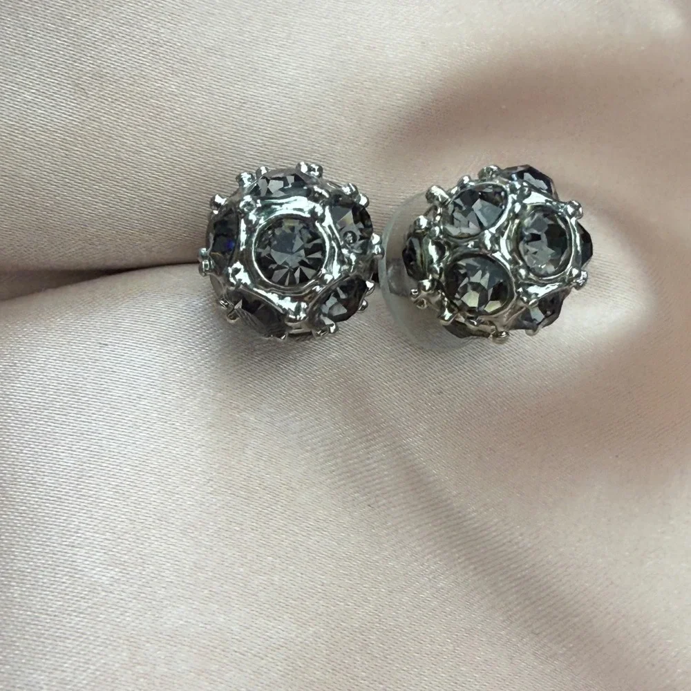 Smoke Gray & Silvertone Cluster Ball Rhinestone Stud Earrings